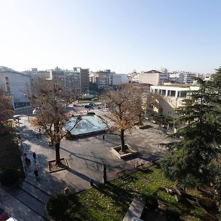 Λάρισα Διαμέρισμα Με Θέα Πλατεία Στο Κέντρο Της Πόλης公寓 外观 照片
